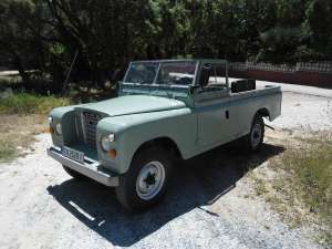 1979 Classic Land Rover 109  4x4 convertible For Sale (picture 2 of 12)