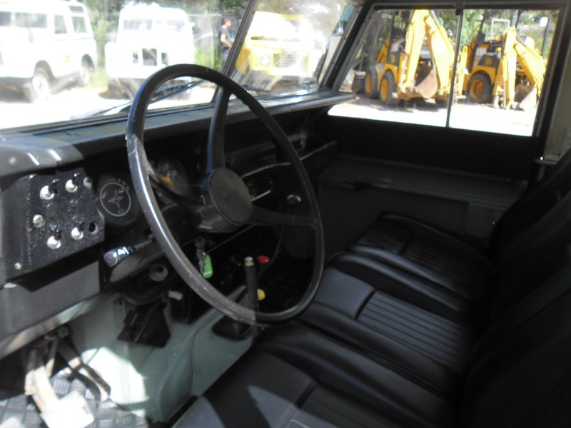1979 Land Rover Series 3 - 7