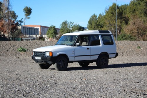 1992 LAND ROVER DISCOVERY 2 DOOR 200 TDI (SOLD) For Sale