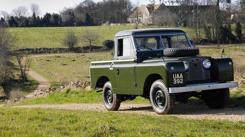 EXCEPTIONAL LAND ROVER SERIES 2a: 1958-1971