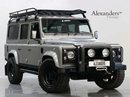 2012 12 12 LAND ROVER DEFENDER 110 TWISTED STATION WAGON 2.2 AUTO In vendita