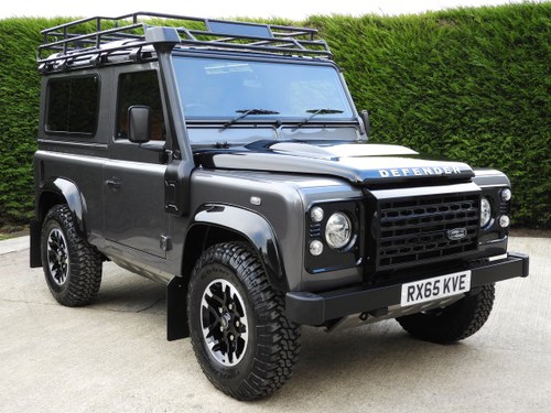 2015 LAND ROVER DEFENDER 90 2.2TDCI ADVENTURE STATION WAGON In vendita