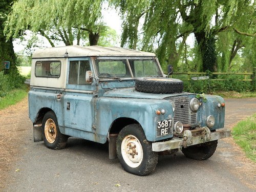 1959 Land Rover Series IIA Safari Roof For Sale by Auction