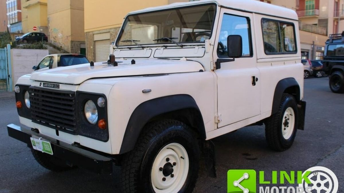 1986 Land Rover 90 in Italy - For Sale | Car & Classic