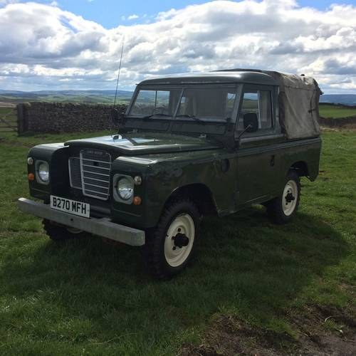 1985 Time warp series 3 Land Rover - one of the last.  VENDUTO