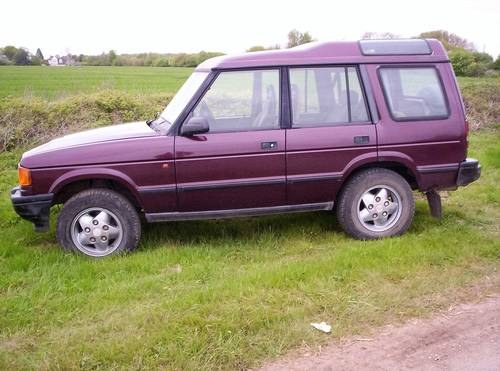 1995 discovery 300tdi 79000 only sevice history In vendita