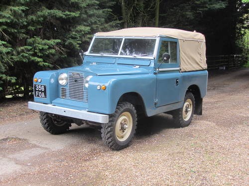 1956 Land Rover Series 2A Fully Restored+New Chassis  In vendita