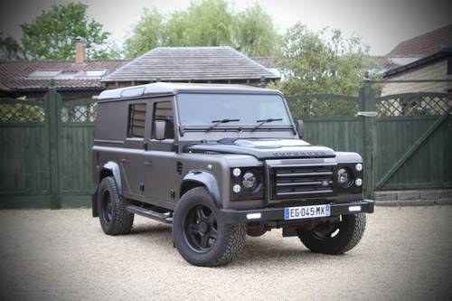 2013 Land Rover Defender 110 XS Utility 2.2 TD- Twisted Upgrades  VENDUTO
