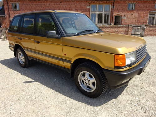 RANGE ROVER P38 4.6 HSE 1996 - CHOICE OF 8 P38'S IN STOCK For Sale