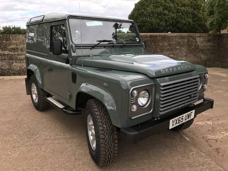 stunning 2015/65 Defender 90 2.2TDCi XS hardtop+just 1600m
