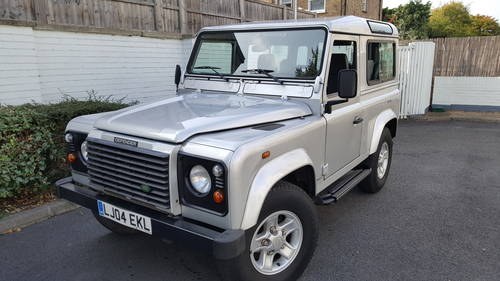 2004 LEFT HAND DRIVE,ONE AND ONLY LADY OWNER IN LONDON For Sale