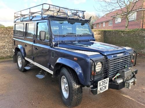 very high spec 2001 Defender 110 TD5 CSW 8 seater+MOT 11/18 For Sale