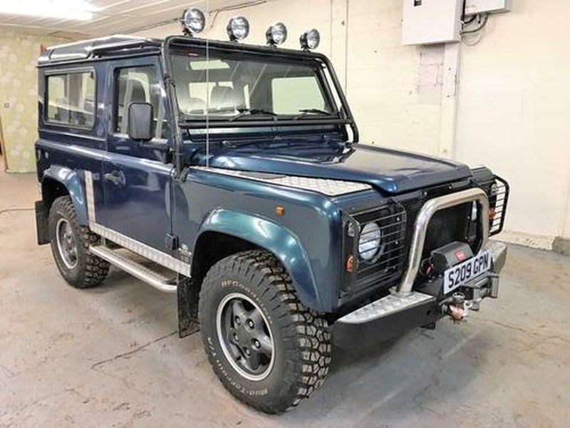 superb 1998 Defender 90 50th anniversary 4.0 auto
