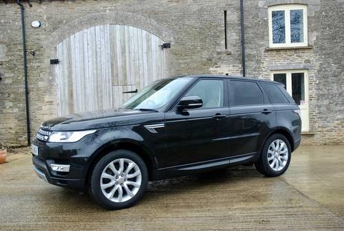 2301 Land Rover Range Rover Sport 3.0 HSE For Sale