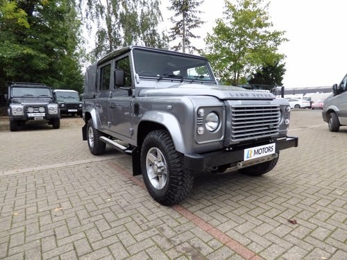 2012 Defender 110 xs double cab low miles SOLD