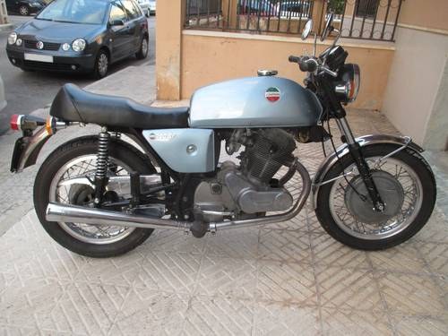 Laverda 750SF year 1974 - matching numbers. For Sale