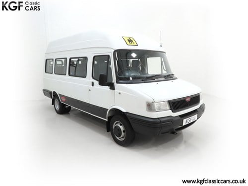 2006 Our Marvellous ‘Fun Bus’ LDV Convoy 17-Seat Hi-Roof Minibus VERKOCHT
