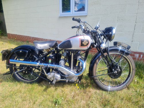 1937 Levis 600