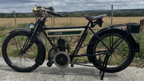 1921 Levis 250 Vente aux enchères