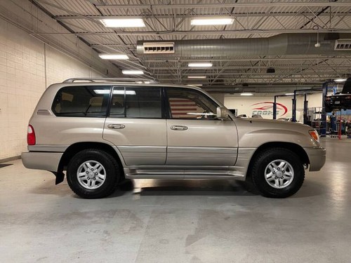 1999 Lexus LX 470 AWD 5 door SUV driver Champagne(~)Tan $32. For Sale
