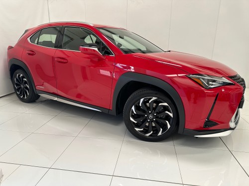 Lexus UX 250H UK RHD 2019 FLSH Lexus Warranty Just Serviced For Sale