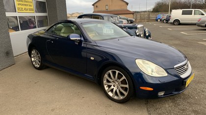 WOW! What a car! Lexus SC430 Convertible (This is on the UP)