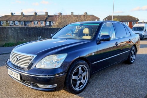 2004 Lexus LS