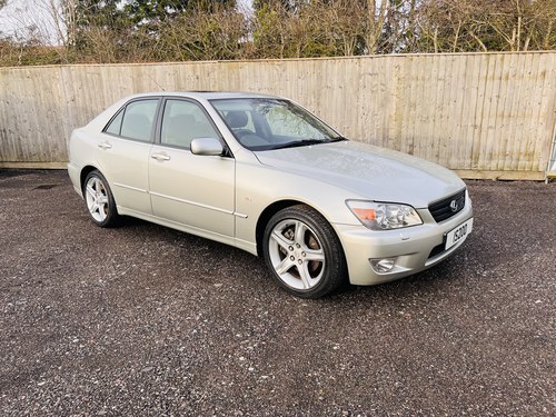 2002 Lexus IS200 SE