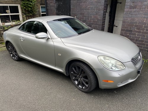 2001 Lexus SC430 Coupe Convertible, 4.3 V8 Auto.