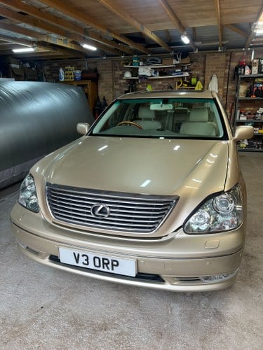 2003 Lexus LS