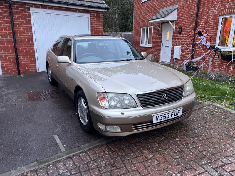 2000 Lexus LS - 1 2000 Lexus LS - 1