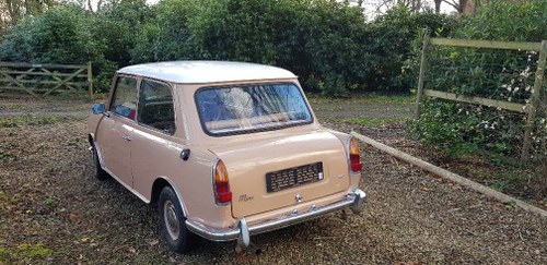 1972 Extremely rare mini 1000 with boot SOLD