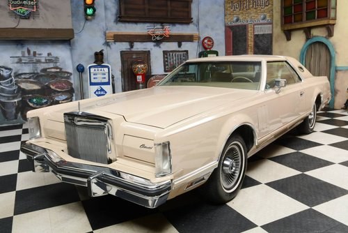 1978 Lincoln Continental Mark V Cartier Edition For Sale