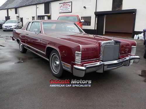 1979 LINCOLN TOWN CAR COUPE 6.6 LIRE AUTO 6,000 MILES SOLD