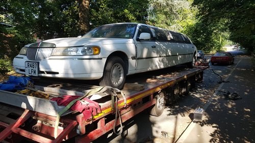 1998 Spares or repair Lhd  limousine crown lincoln For Sale