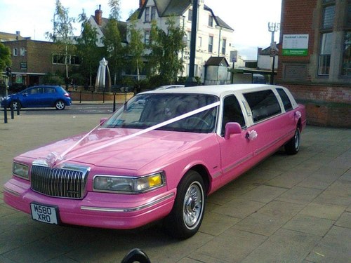 1995 Pink Lincoln Town Car Limo Limousine For Sale