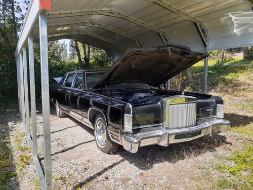 1978 Lincoln Towncar - Lot 970 For Sale by Auction