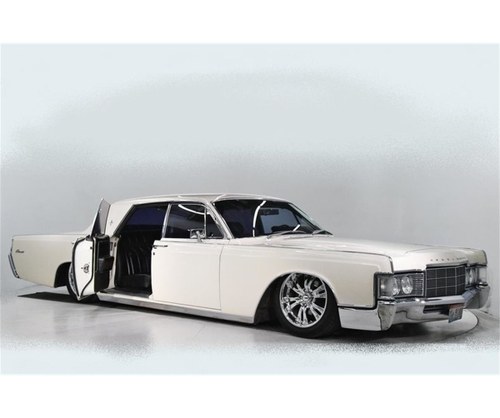 1969 Lincoln Continental on suicide slabs air ride. For Sale