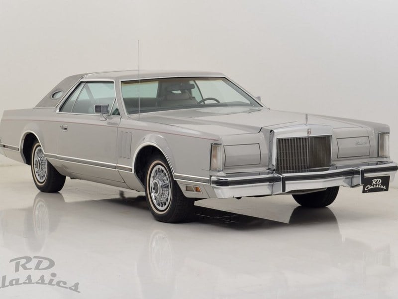 1979 Lincoln Continental 2D Hardtop Coupe