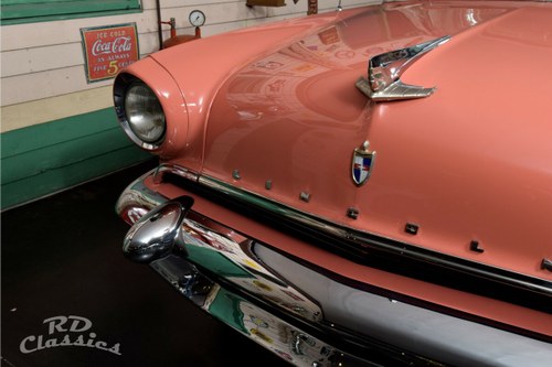 1955 Lincoln Capri - 5
