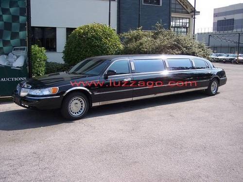 2001 Lincoln - Limousine Executive For Sale