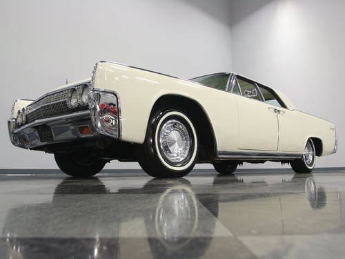 1963 Lincoln Continental 4DR Convertible VENDU