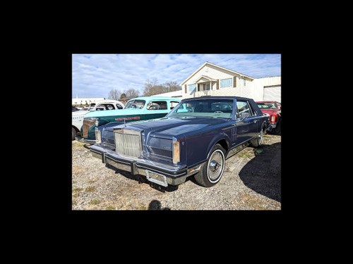 1000 1983 Lincoln Mark VI 2 door Coupe Pucci  Blue 44k miles $10k For Sale