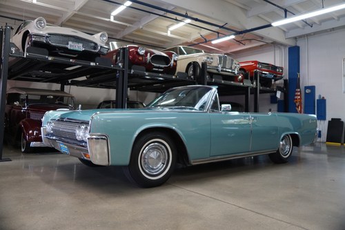 1963 Lincoln Continental 430 V8 4 Door Convertible VENDIDO