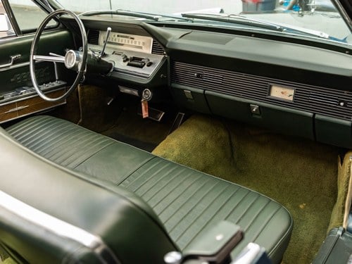 1966 Lincoln Continental - 9