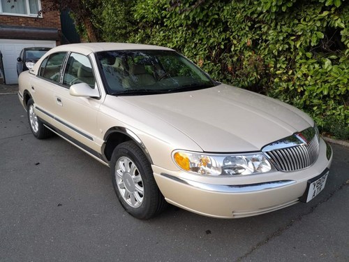 2001 Lincoln Continental