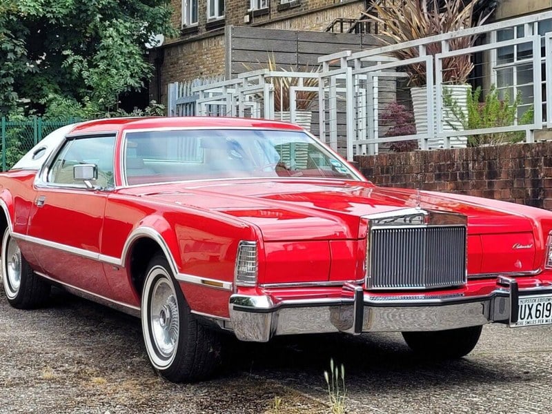 1976 LINCOLN CONTINENTAL MK IV LIPSTICK EDITION