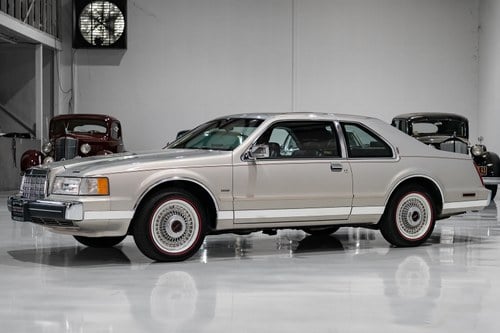 1990 LINCOLN MARK VII BILL BLASS EDITION SUNROOF COUPE VERKOCHT