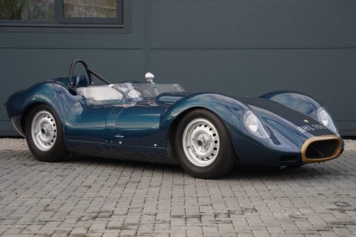 1958 Lister Knobbly Continuation VENDIDO