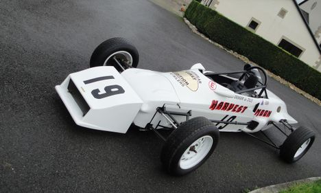 Picture of THE EX-GRAHAM DE ZILLE, CHAMPIONSHIP WINNING LOLA T-642E FF
